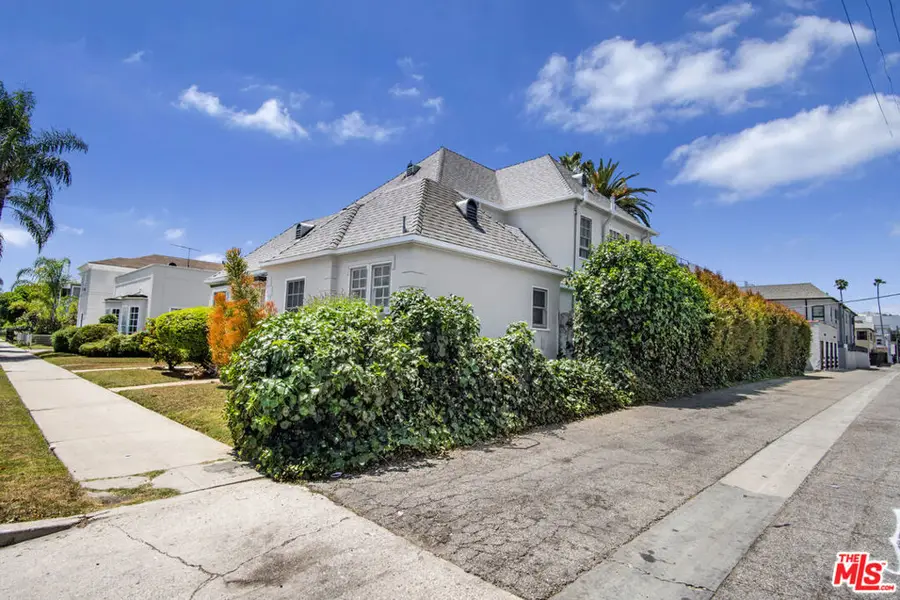 137 N Flores Street, Los Angeles, CA 90048 - #2