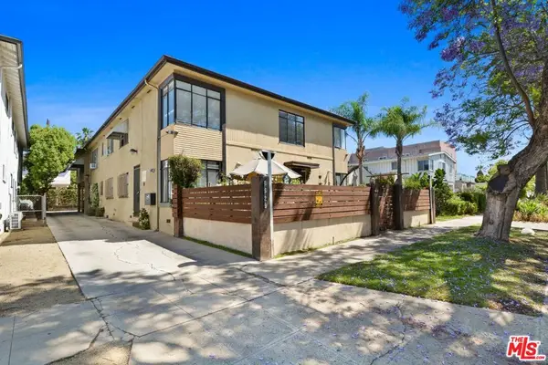 8529 Cashio Street, Los Angeles, CA 90035