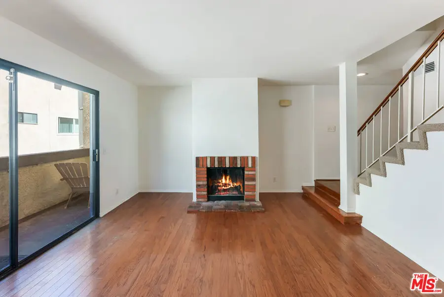 11940 Weddington Street #17, Valley Village, CA 91607 - #2