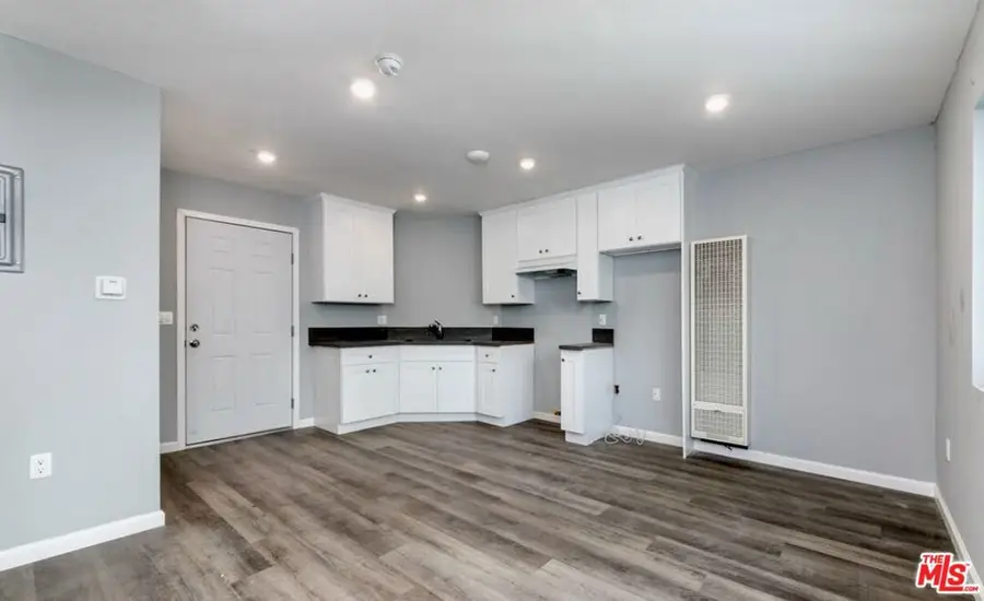 10500 S Vermont Avenue, Los Angeles, CA 90044 - #2
