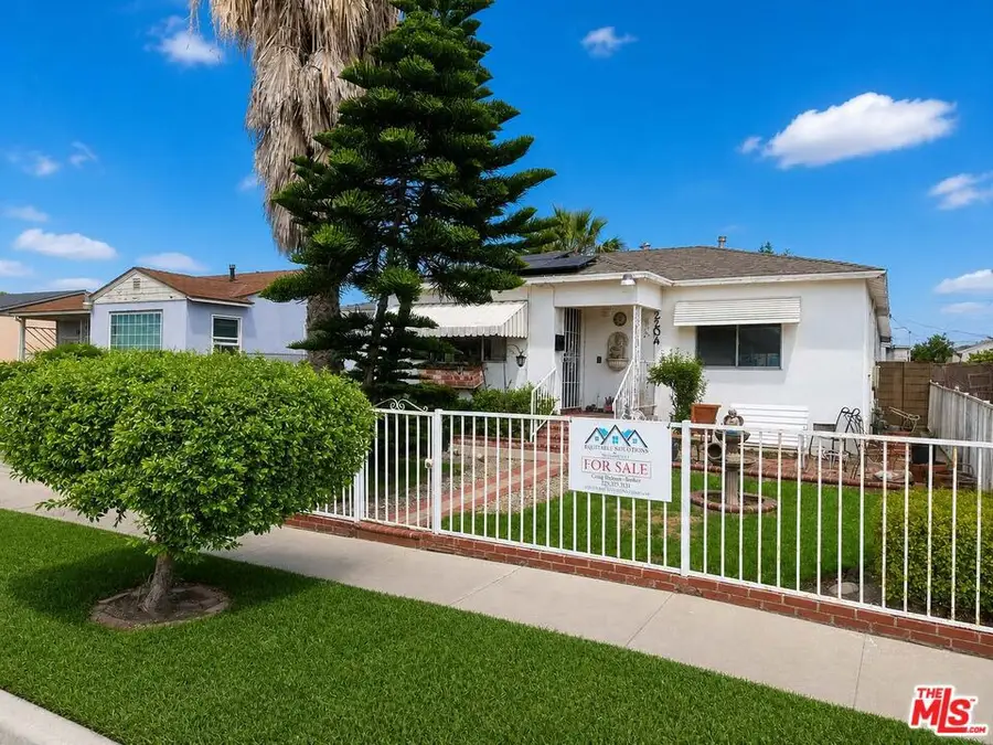2204 N Grape Avenue, Compton, CA 90222 - #2