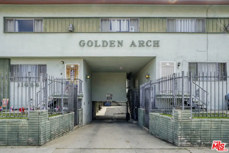 11646 Birch Avenue, Hawthorne, CA 90250 - #2