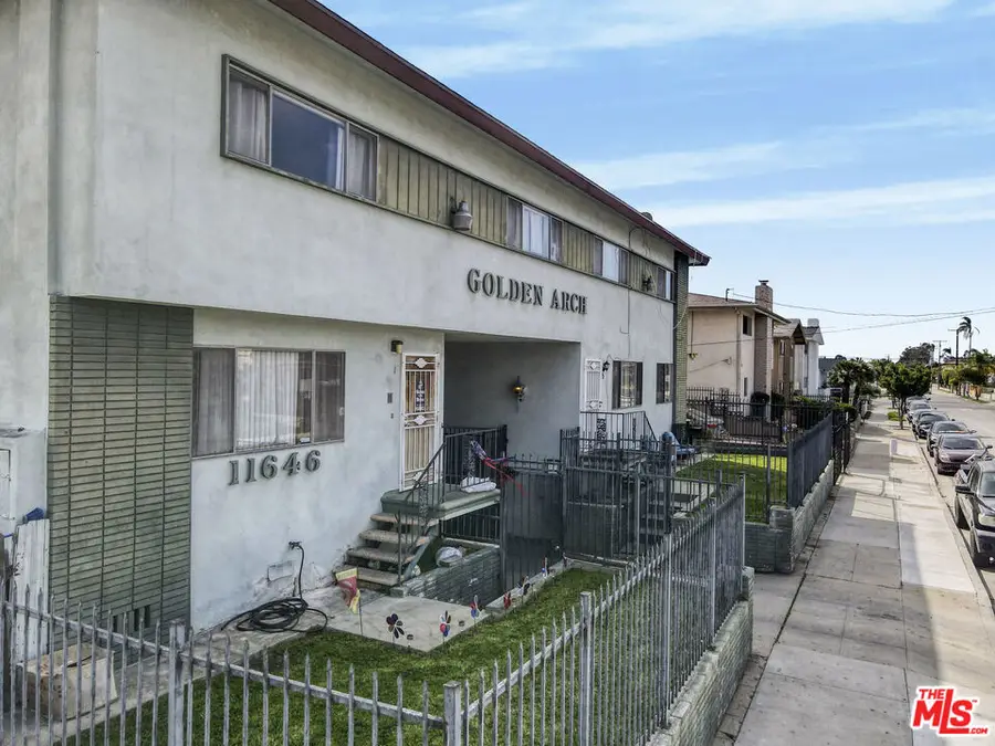 11646 Birch Avenue, Hawthorne, CA 90250 - #3