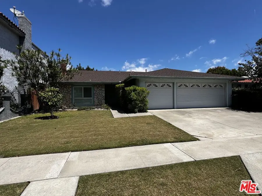 3267 Turlock Drive, Costa Mesa, CA 92626 - #2