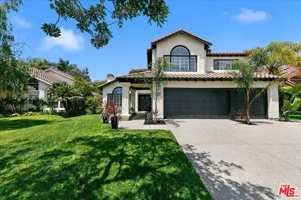 2211 Pebble Beach Trail, Oxnard, CA 93036