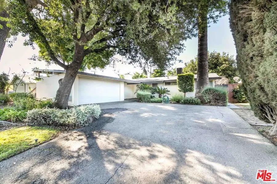 16320 Gledhill Street, North Hills, CA 91343 - #3