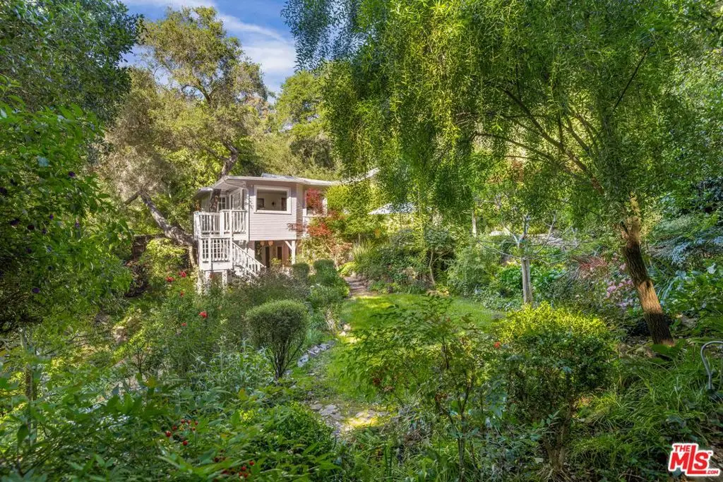 21714 Encina Road, Topanga, CA 90290 - #1