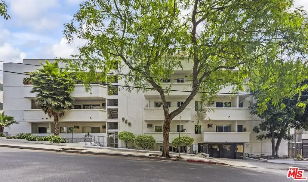 960 Larrabee Street #222, West Hollywood, CA 90069 - #1