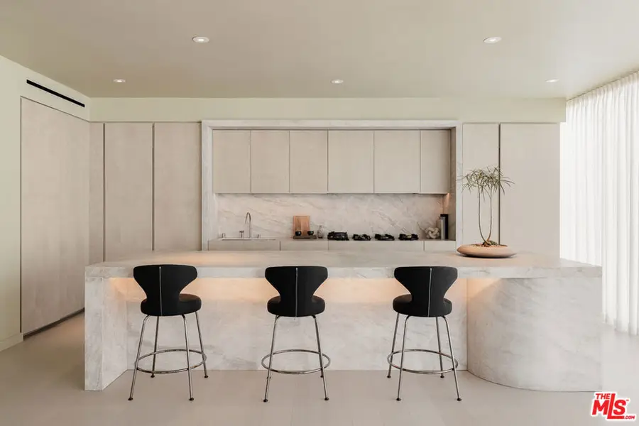 9200 Wilshire Blvd #502E, Beverly Hills, CA 90212 - #2