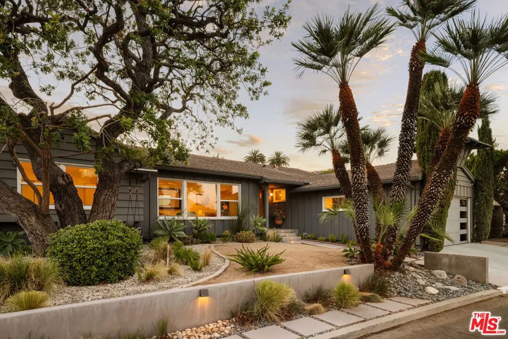 4111 Mantova Drive, Los Angeles, CA 90008 - #1