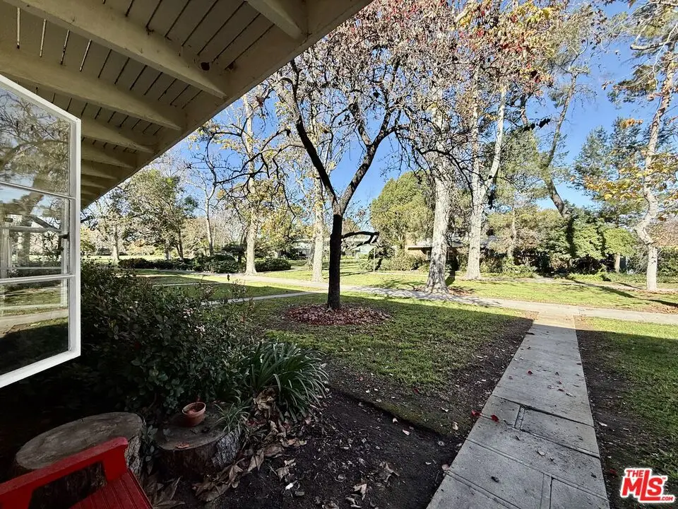 5226 Village Green, Los Angeles, CA 90016 - #1