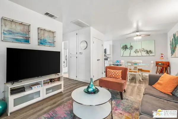 2810 N Arcadia Court #108, Palm Springs, CA 92262