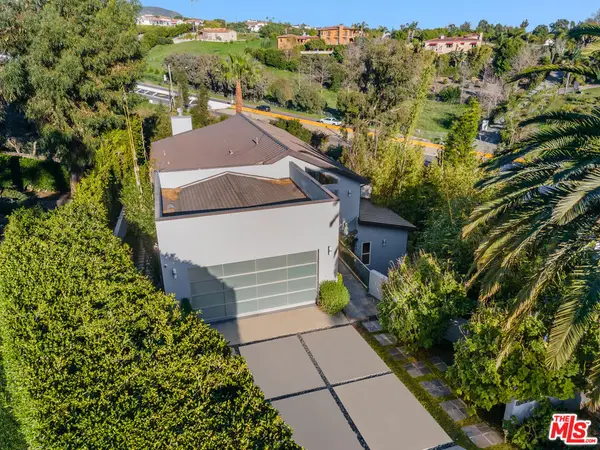 28927 W Beach Lane, Malibu, CA 90265