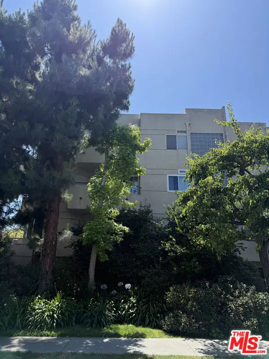 3561 Clarington Avenue #103, Los Angeles, CA 90034 - #2