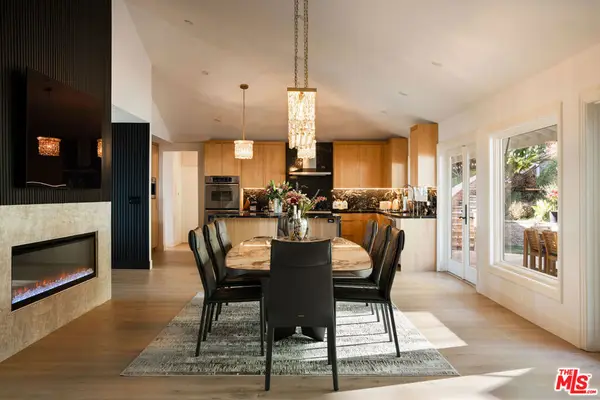 610 Estrellita Way, Los Angeles, CA 90049
