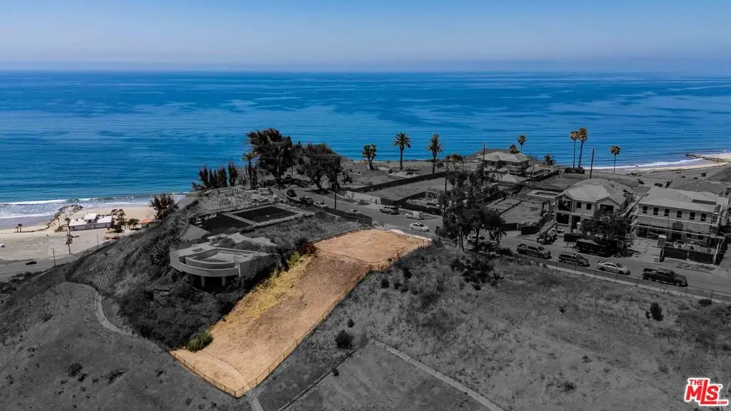 15215 Friends Street, Pacific Palisades, CA 90272 - #1