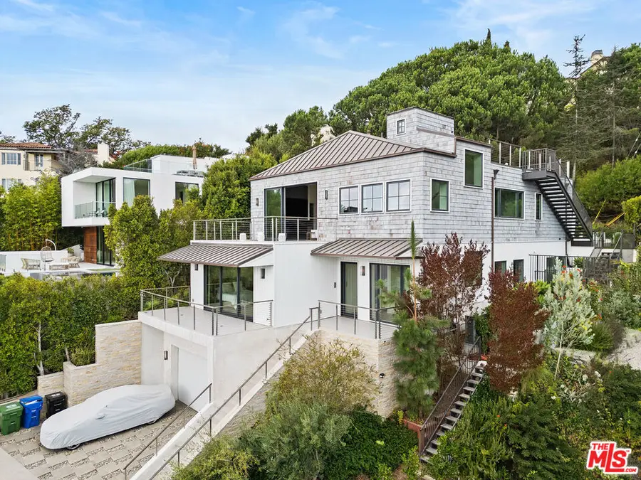 1324 Monument Street, Pacific Palisades, CA 90272 - #2