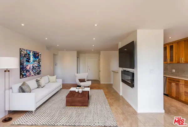 403 N Oakhurst Drive #303, Beverly Hills, CA 90210