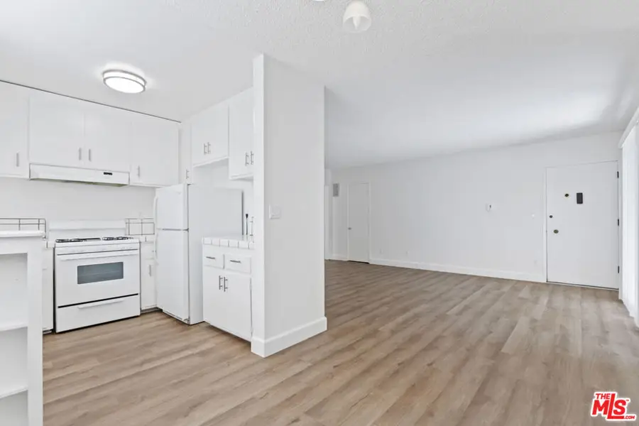3625 Mentone Avenue, Los Angeles, CA 90034 - #2