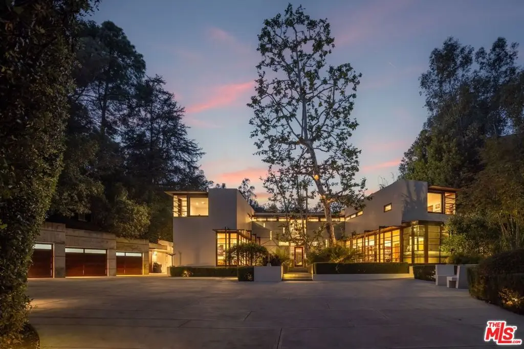 645 Tuallitan Road, Los Angeles, CA 90049 - #1