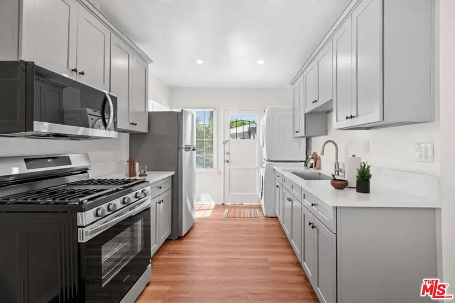 3968 Tilden Avenue, Culver City, CA 90232 - #2