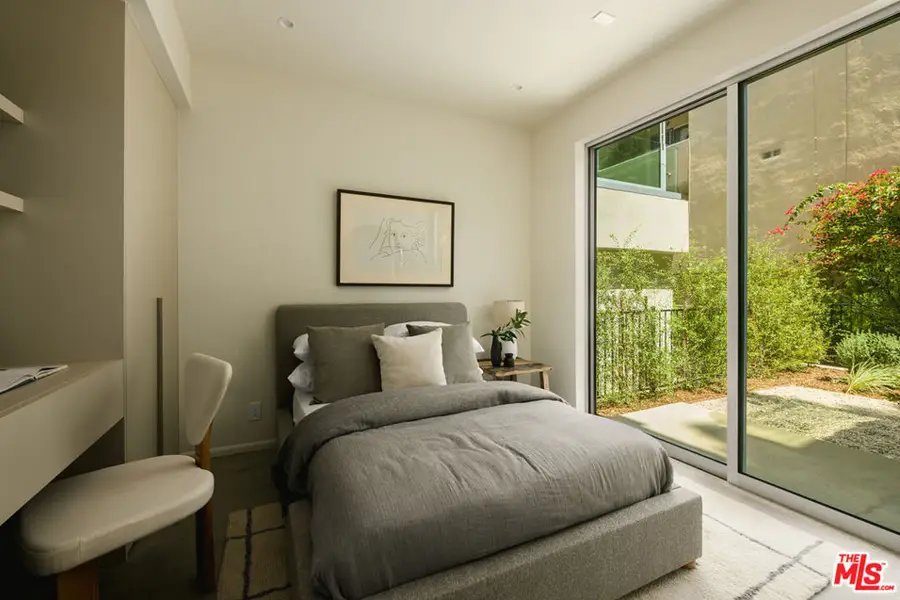 1119 Sanborn Avenue, Los Angeles, CA 90029 - #3