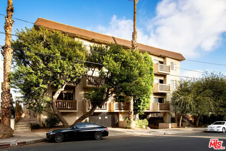 832 Palm Avenue #105, West Hollywood, CA 90069 - #2