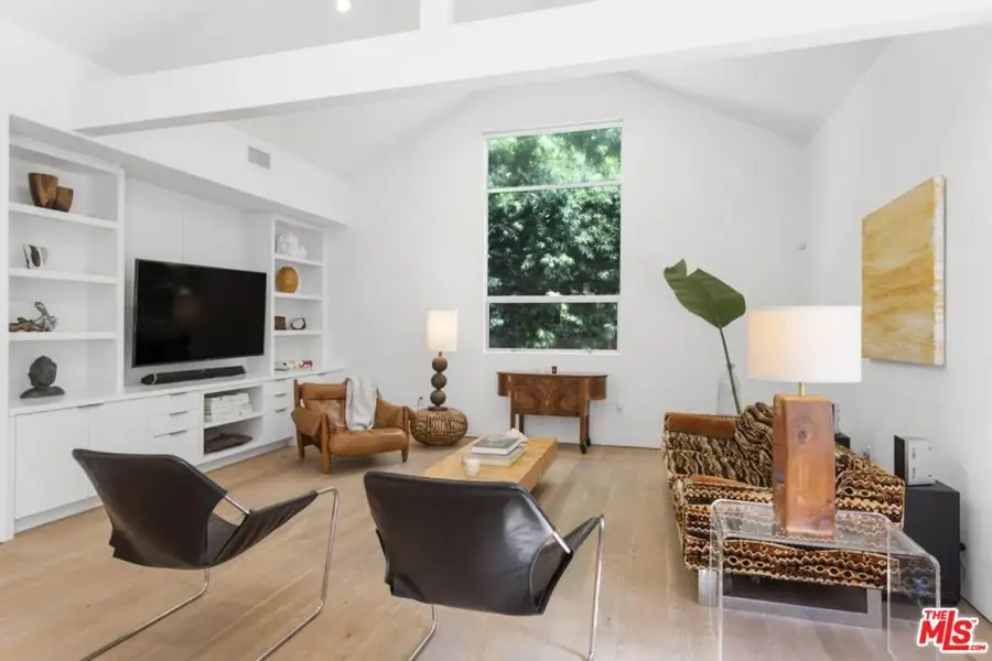 2747 Glendon Avenue, Los Angeles, CA 90064 - #3