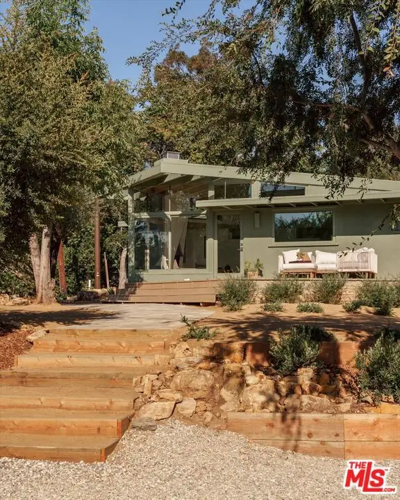 2083 Hanscom Drive, South Pasadena, CA 91030 - #2