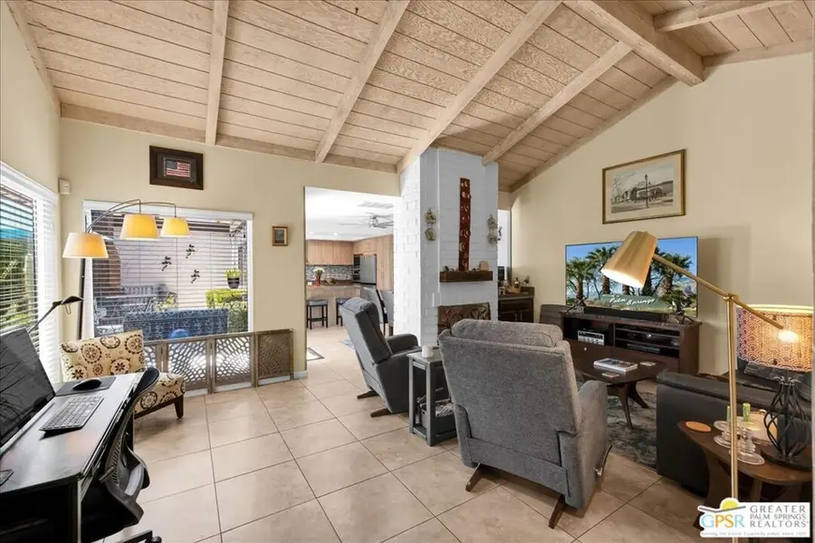 2277 S Gene Autry Trail #E, Palm Springs, CA 92264 - #3