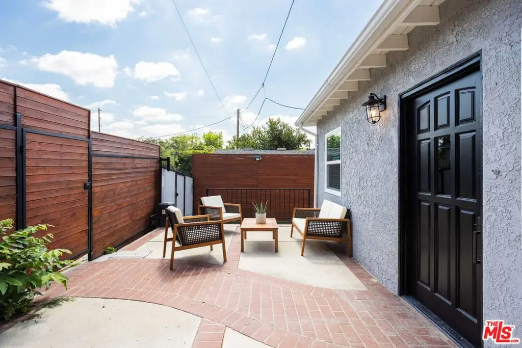 2210 Clinton Street, Los Angeles, CA 90026 - #1