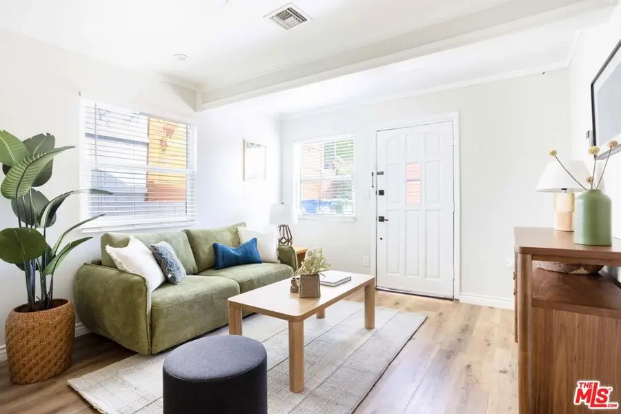 2210 Clinton Street, Los Angeles, CA 90026 - #3