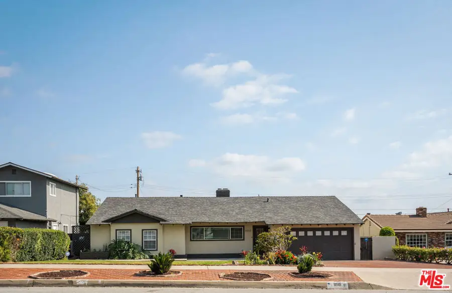 1010 E Leadora Avenue, Glendora, CA 91741 - #2