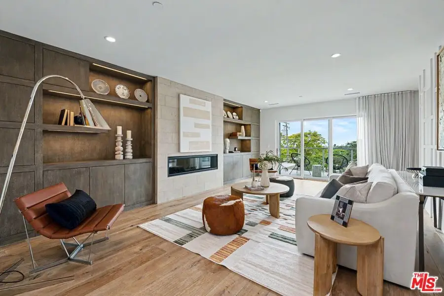 922 Berkeley Street, Santa Monica, CA 90403 - #3