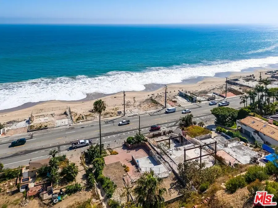 21525 Pacific Coast Highway, Malibu, CA 90265 - #2