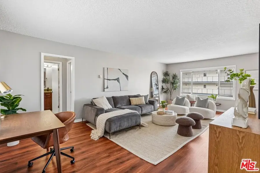2002 4th Street #208, Santa Monica, CA 90405 - #3