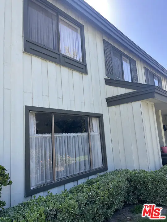 9643 Karmont Avenue, South Gate, CA 90280 - #1
