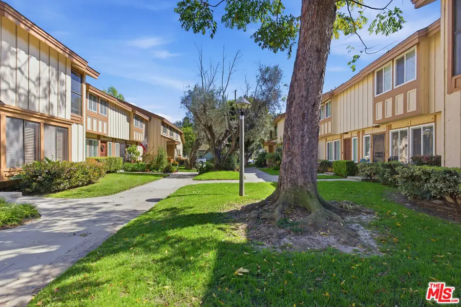 9643 Karmont Avenue, South Gate, CA 90280 - #3