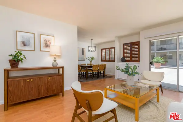 277 Pleasant Street #102, Pasadena, CA 91101