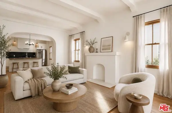346 1/2 N Gardner Street, Los Angeles, CA 90036