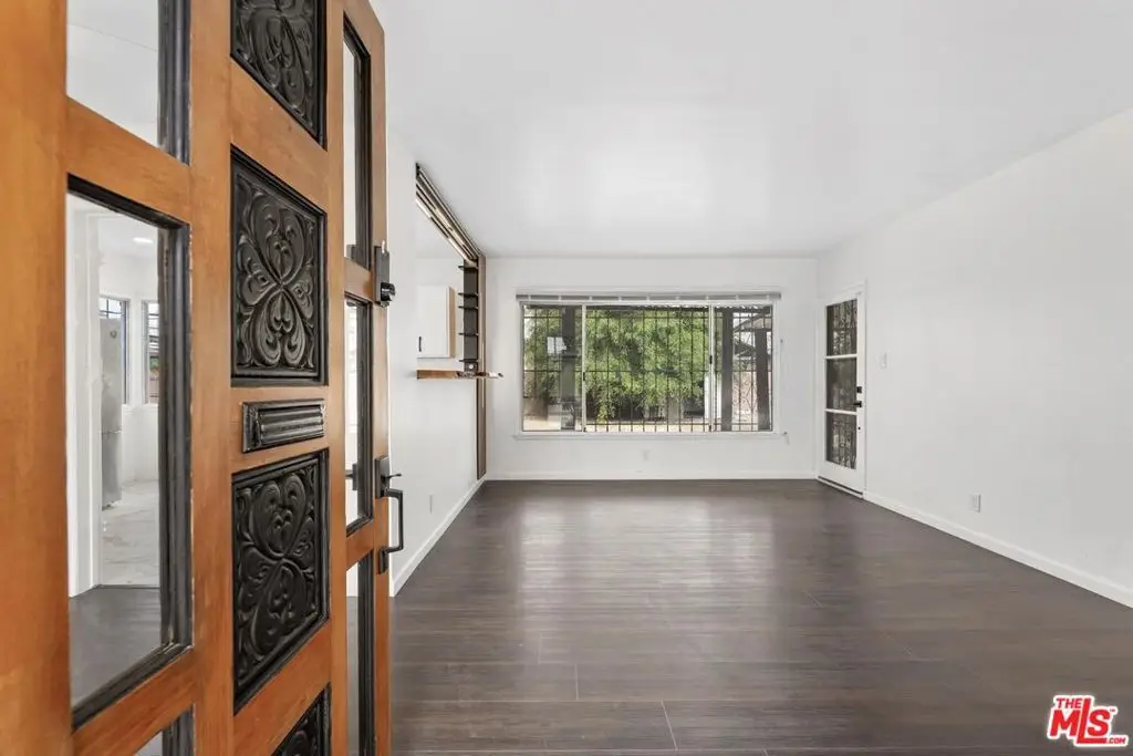 13063 Louvre Street, Pacoima, CA 91331 - #1