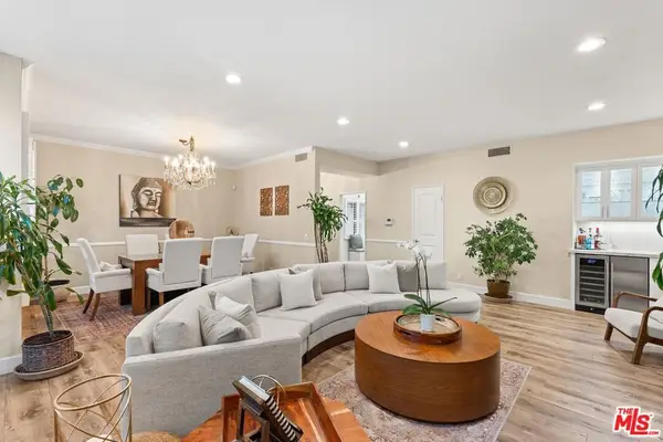14844 Dickens Street #108, Sherman Oaks, CA 91403