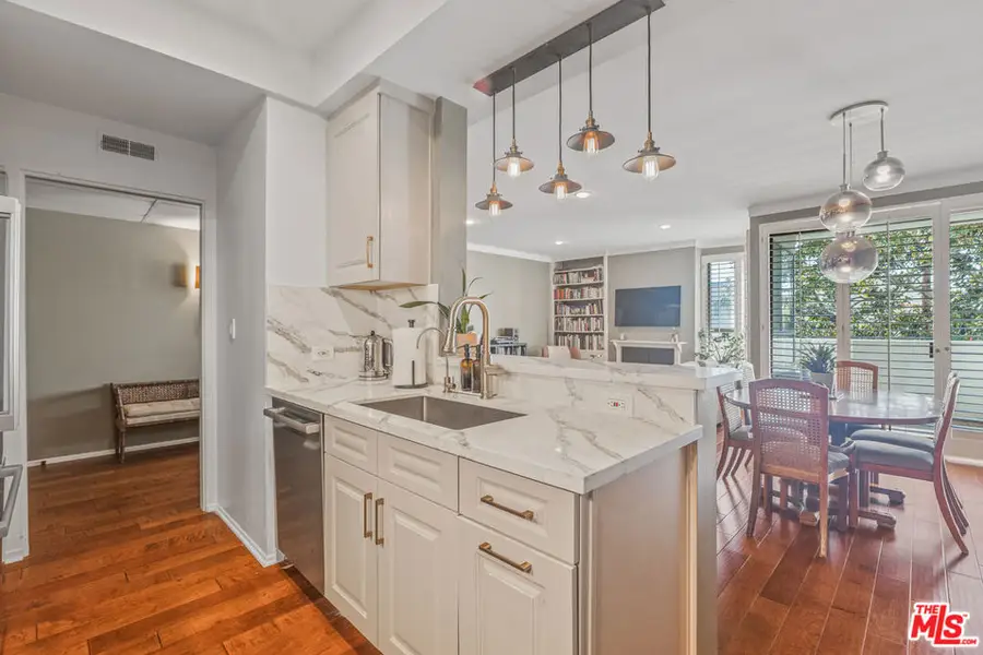 12115 San Vicente Boulevard #303, Los Angeles, CA 90049 - #2