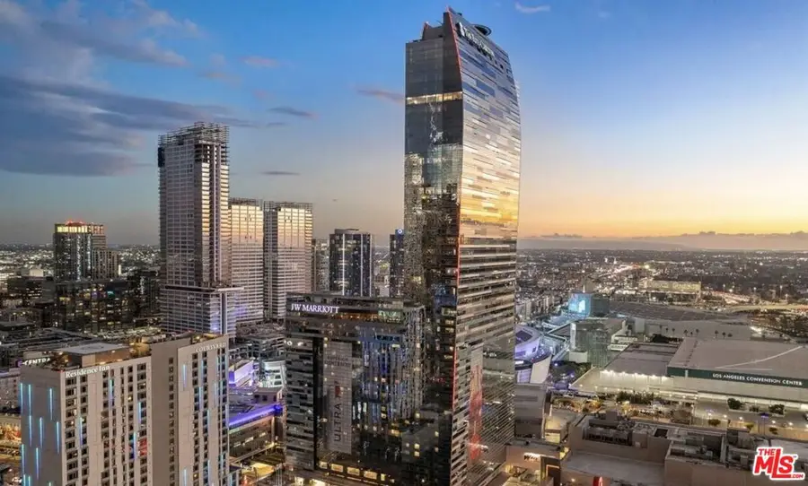 900 W Olympic Boulevard #37E, Los Angeles, CA 90015 - #3