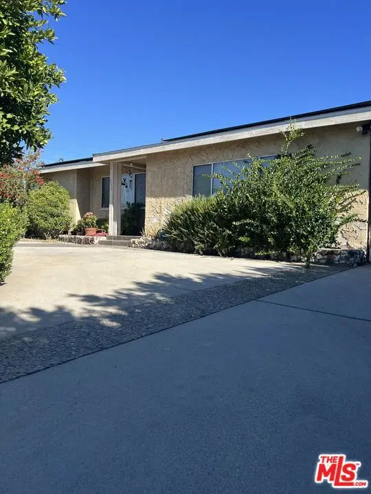 9278 Kewen Avenue, Sun Valley, CA 91352 - #1