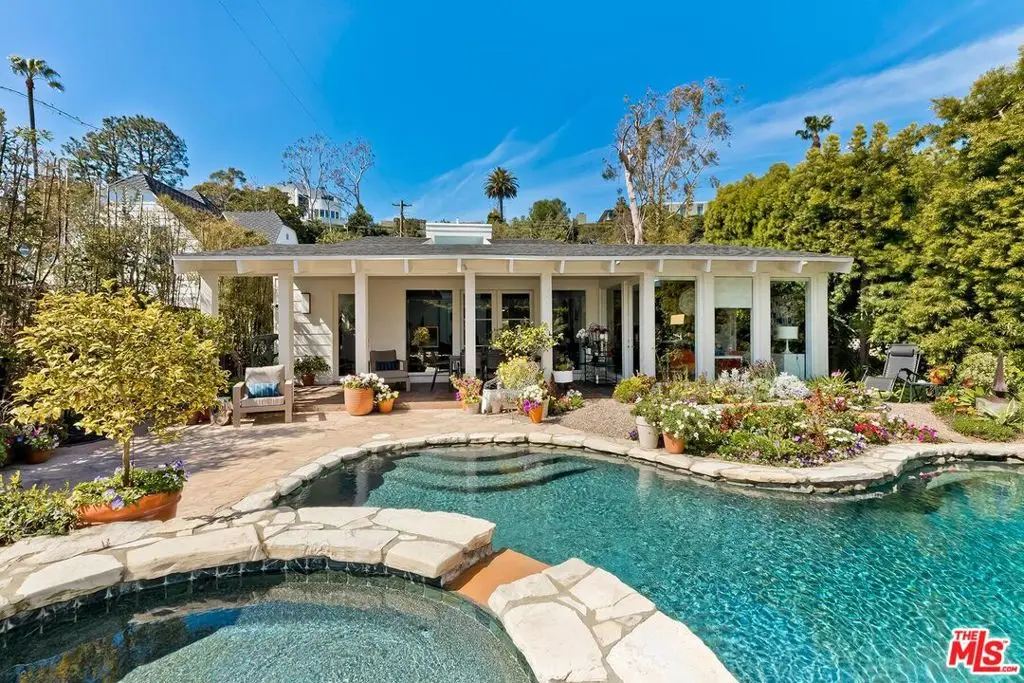 Address Withheld By Seller, Santa Monica, CA 90402 - #1