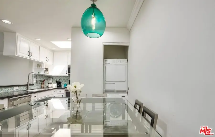 1144 17th Street #11, Santa Monica, CA 90403 - #3