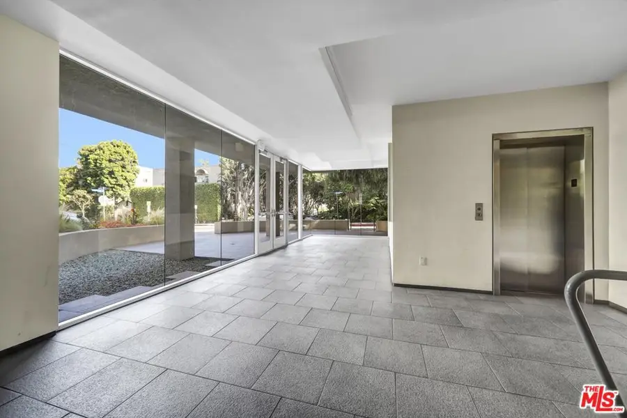 9005 Cynthia Street #102, West Hollywood, CA 90069 - #3