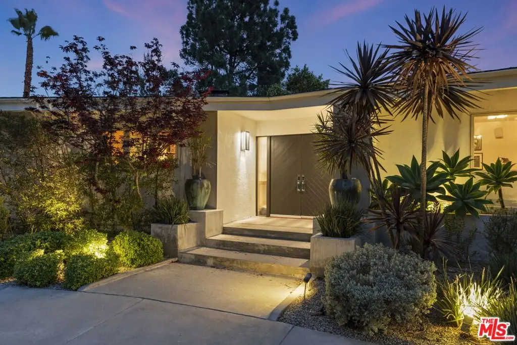 8410 Edwin Drive, Los Angeles, CA 90046 - #1