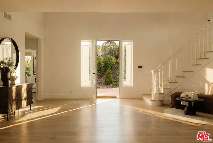24049 Chestnut Way, Calabasas, CA 91302 - #3